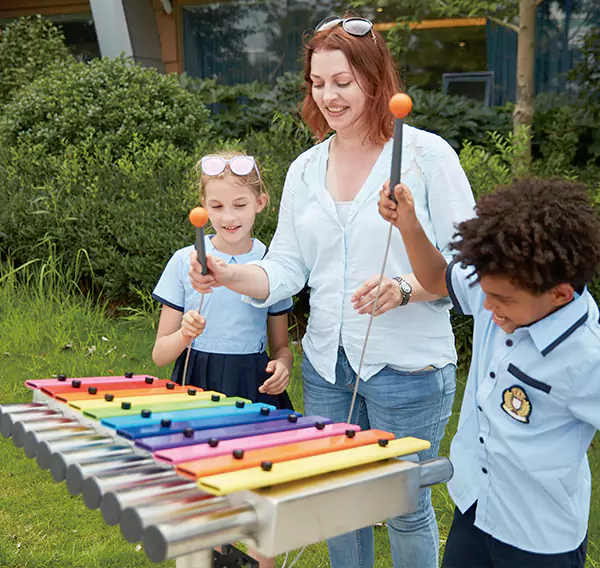 Lasten sisätilojen leikkipaikka